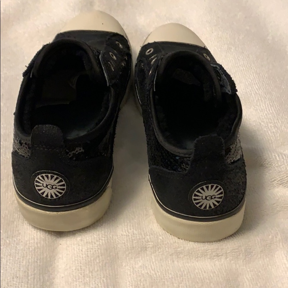 In Excellent Condition - image 4